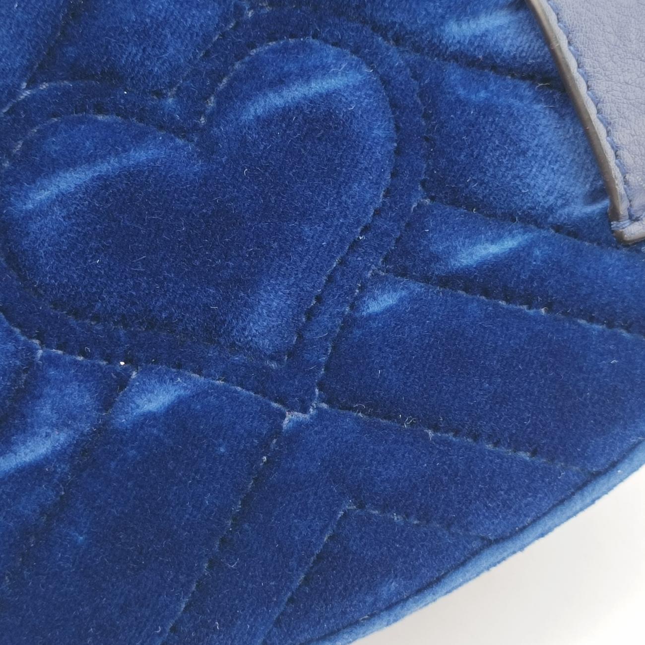 Pre-owned Gucci GG Marmont Blue velour 476434 bum bag/waist bag | stylenewstar