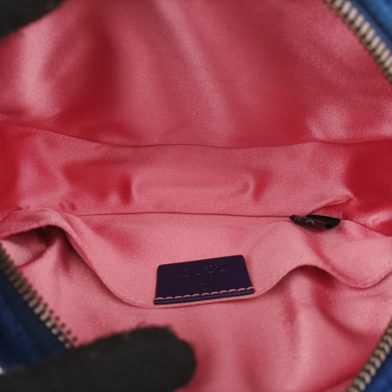 Pre-owned Gucci GG Marmont Blue velour 476434 bum bag/waist bag | stylenewstar