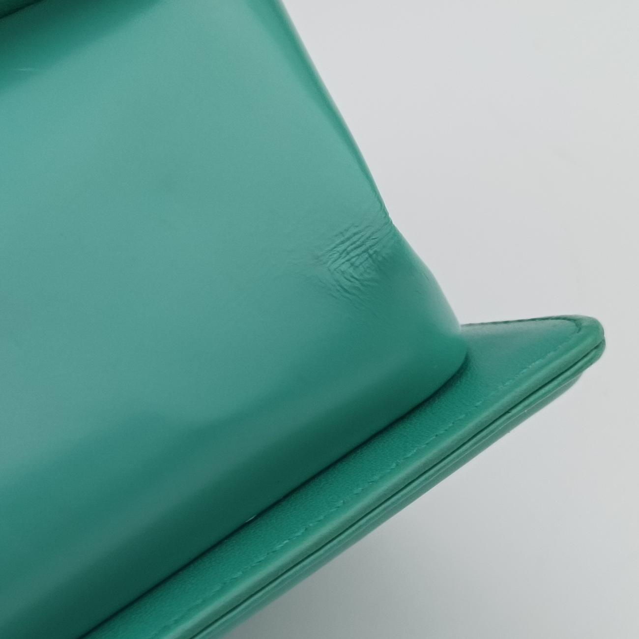 Pre-owned Chanel BOY CHANEL Blue leather A67086 shoulderbag | stylenewstar