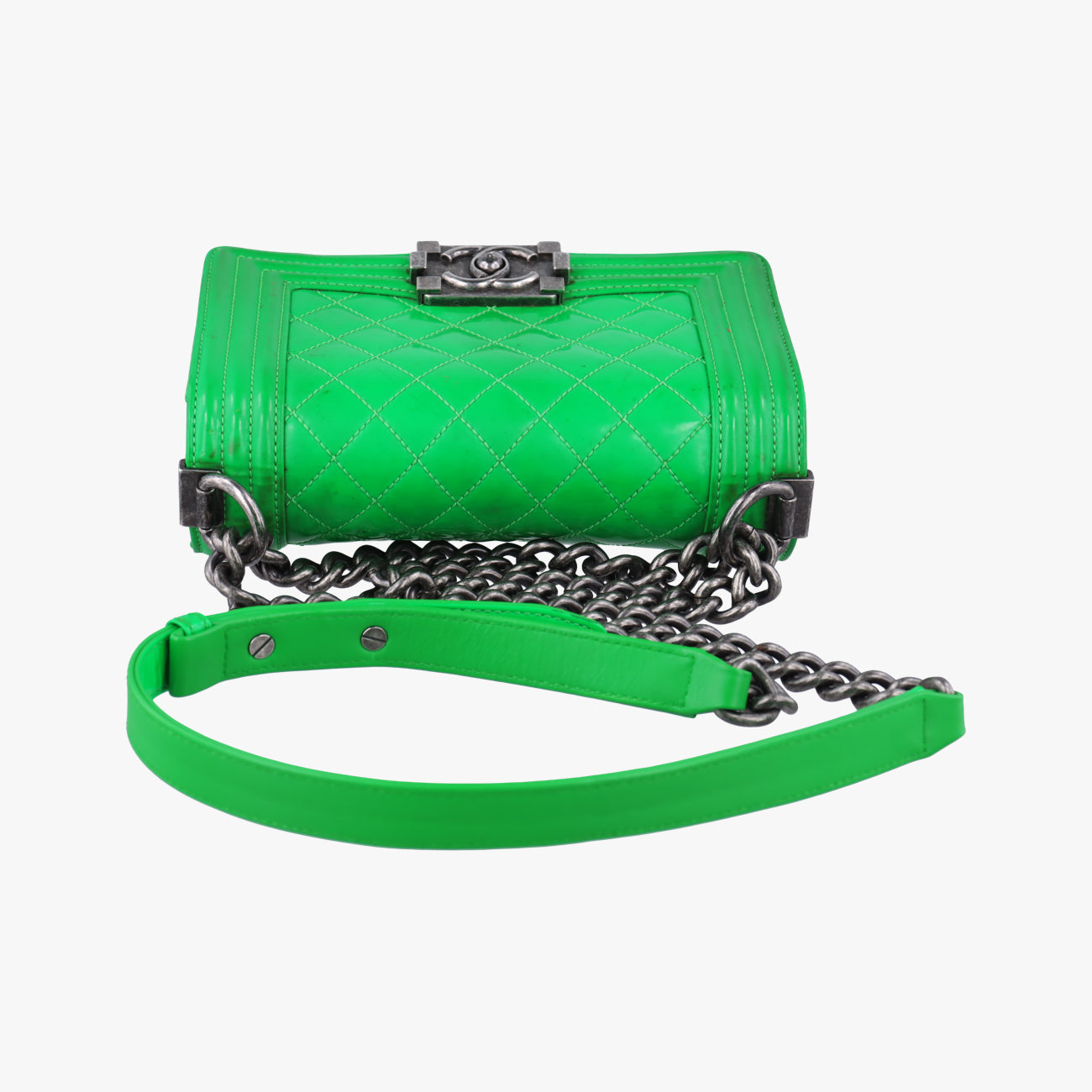 Pre-owned Chanel BOY CHANEL Green Patent Leather A67085 shoulderbag | stylenewstar