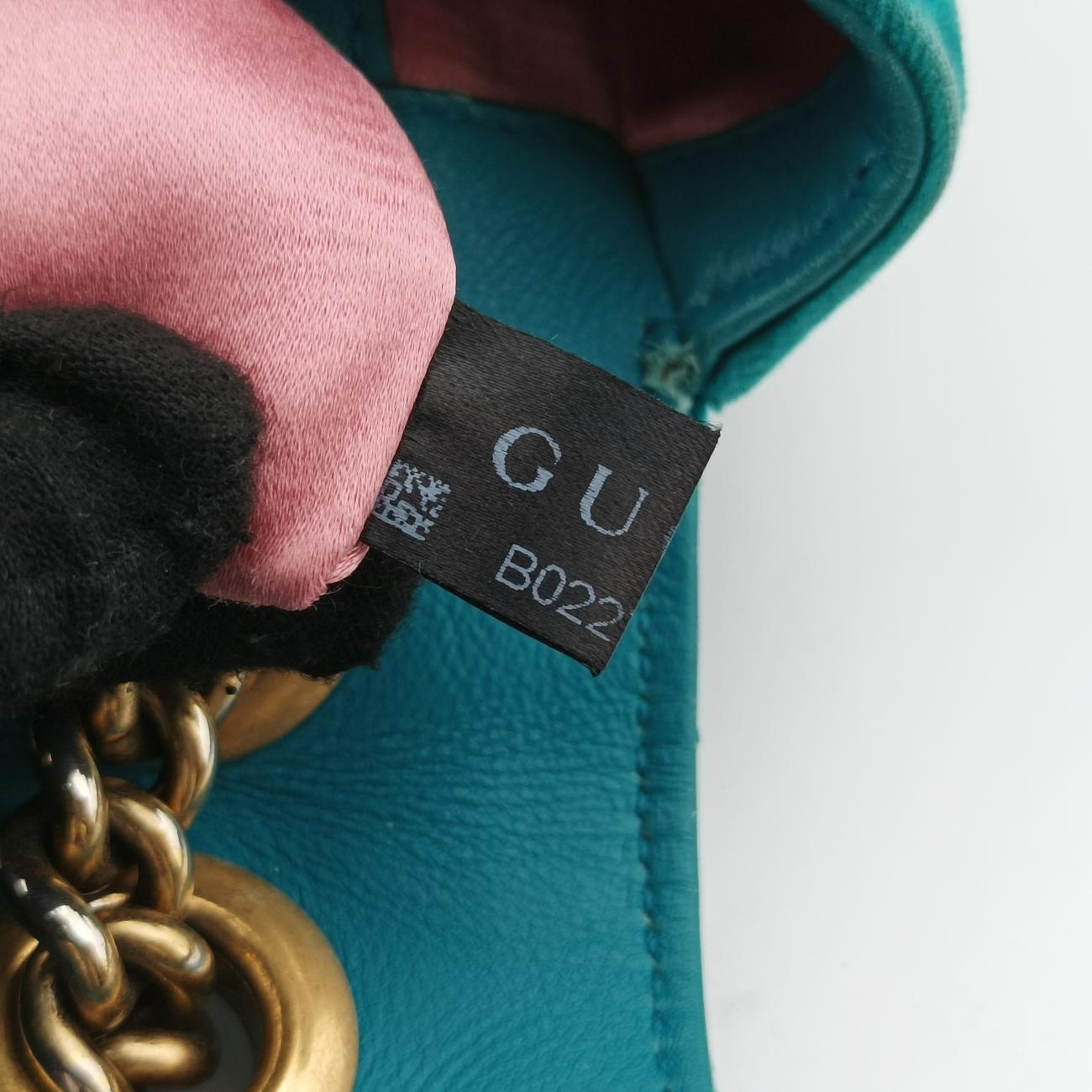 Pre-owned Gucci GG Marmont Blue velour 443497 shoulderbag | stylenewstar