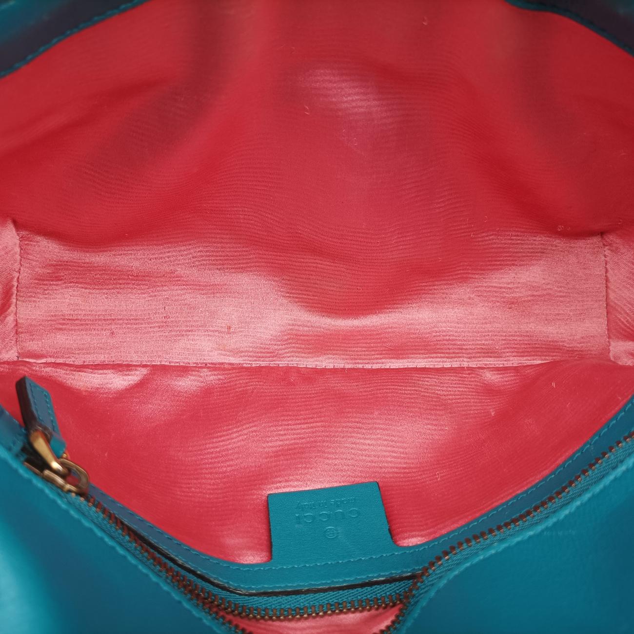 Pre-owned Gucci GG Marmont Blue velour 443497 shoulderbag | stylenewstar