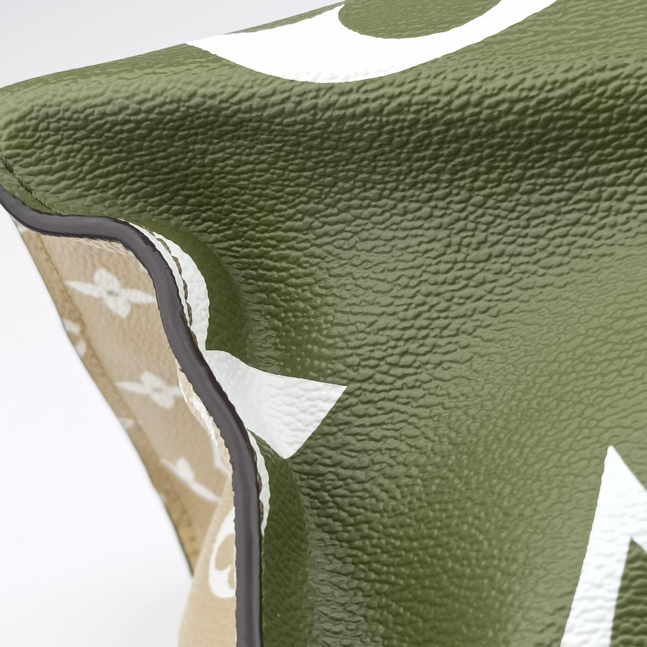 Pre-owned Louis Vuitton On The Go GM CREME×Green×Multicolor Monogram Giant M44571 shoulderbag | stylenewstar