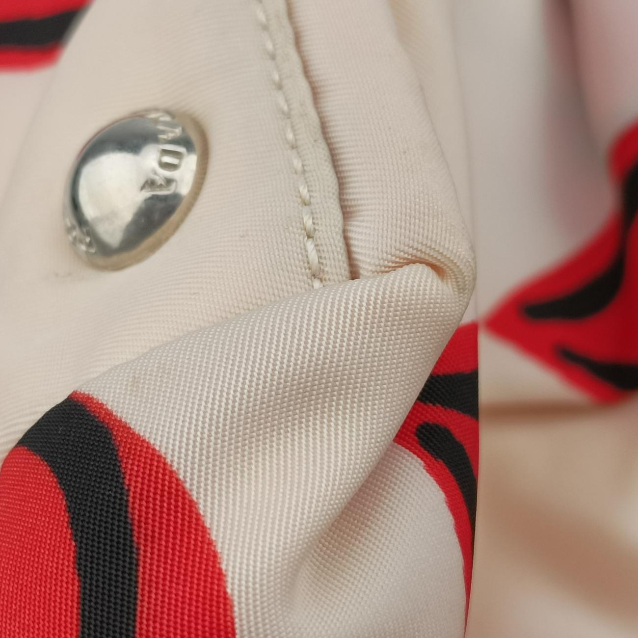 Pre-owned Prada Heart Pattern White× Red× black Nylon  shoulderbag | stylenewstar