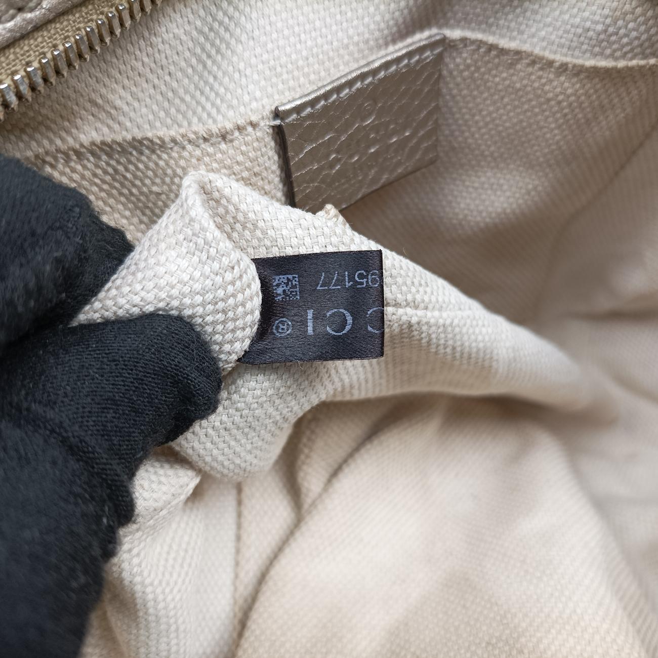 Pre-owned Gucci Soho Golden Leather 308364 shoulderbag | stylenewstar