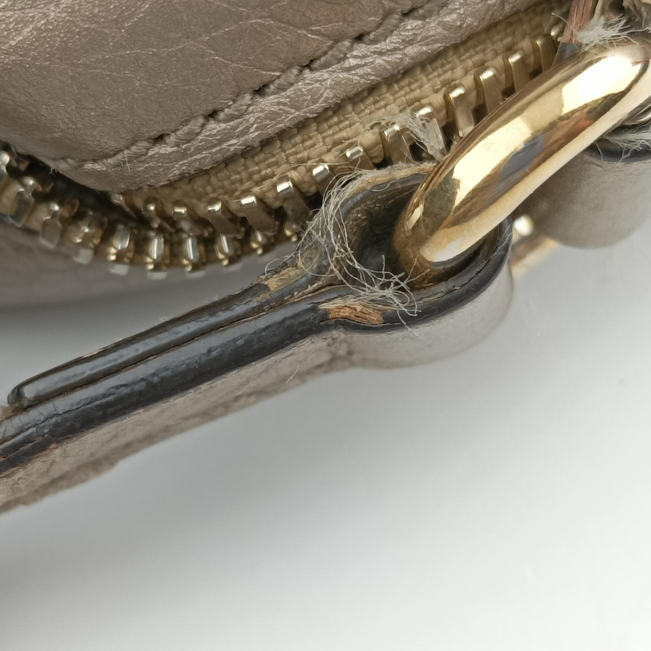 Pre-owned Gucci Soho Golden Leather 308364 shoulderbag | stylenewstar