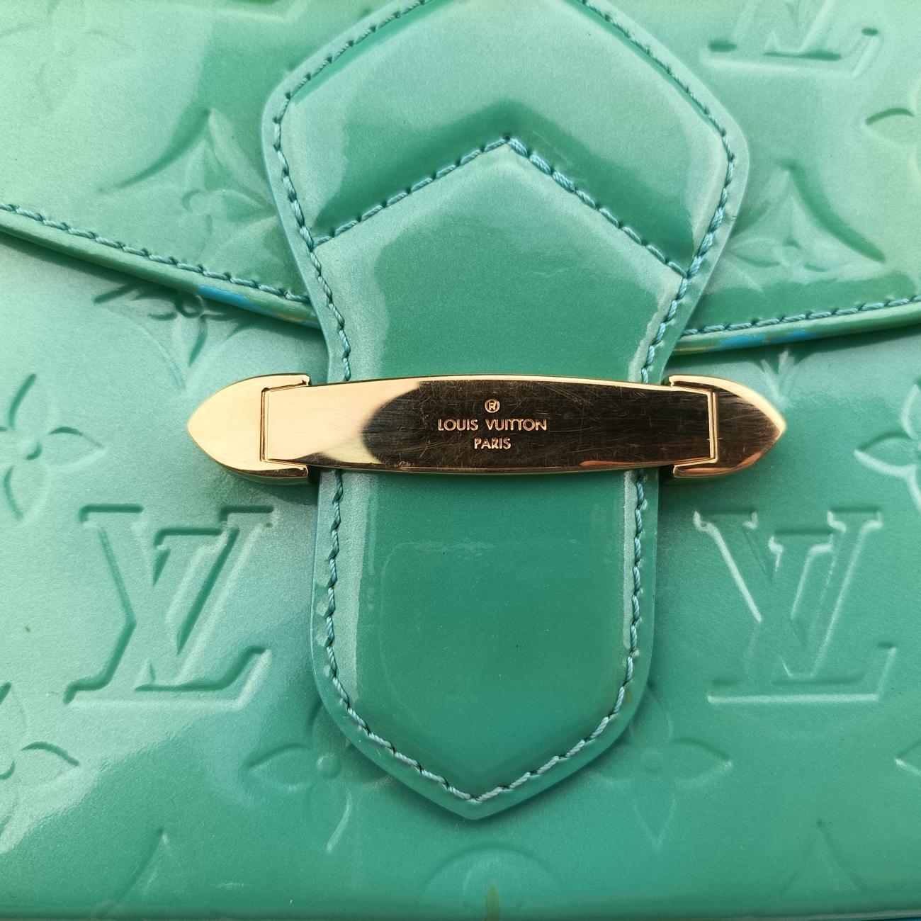 Pre-owned Louis Vuitton Bellflower PM Blue Lagon Vernis M91730 shoulderbag | stylenewstar