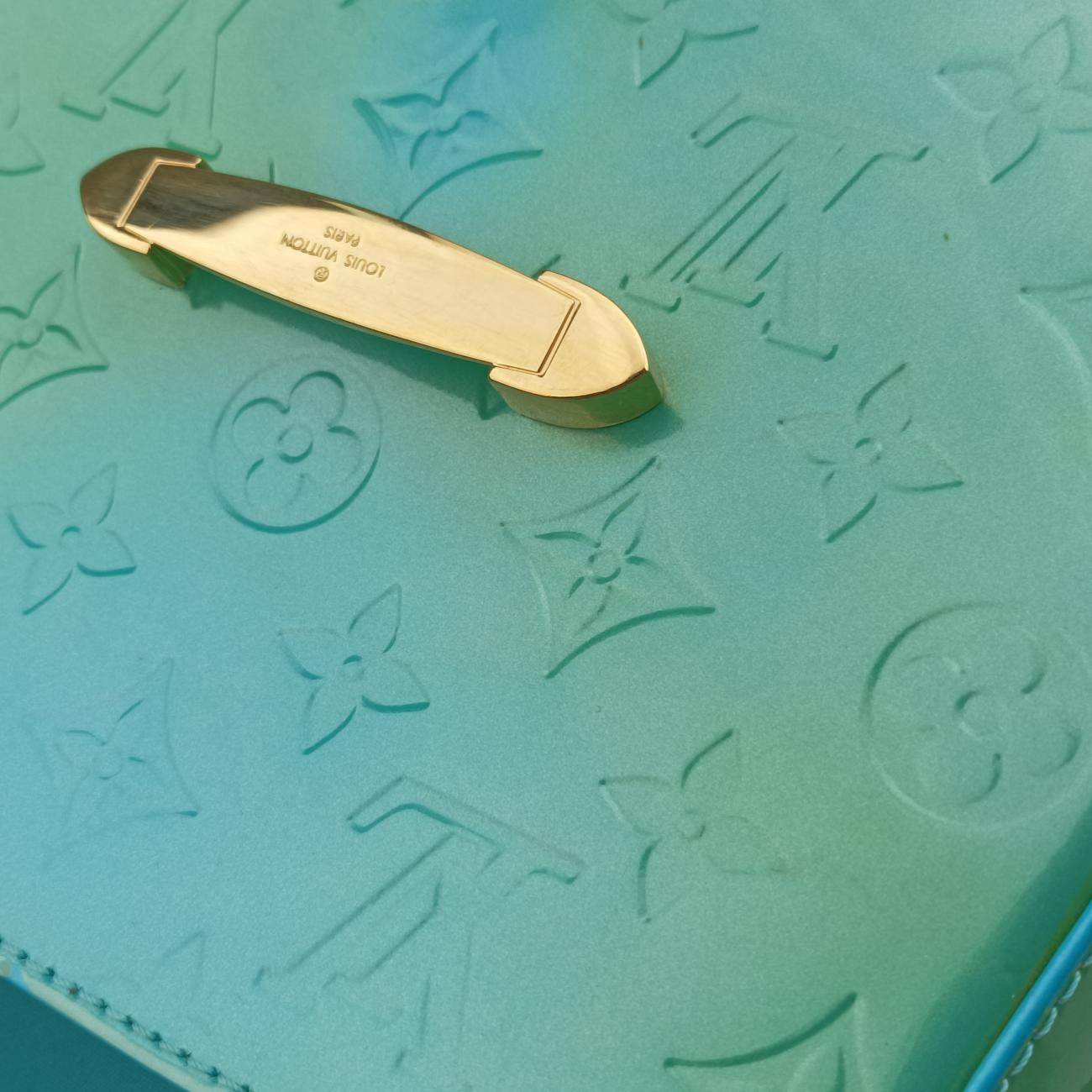 Pre-owned Louis Vuitton Bellflower PM Blue Lagon Vernis M91730 shoulderbag | stylenewstar