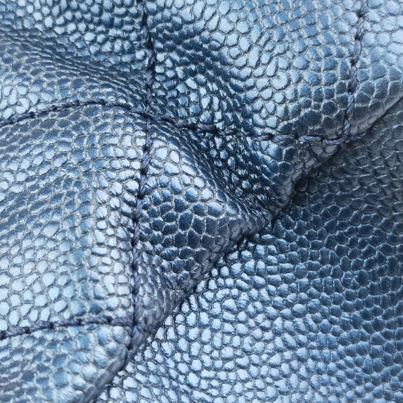 Pre-owned Chanel Matelasse Blue Caviar leather A67414 shoulderbag | stylenewstar