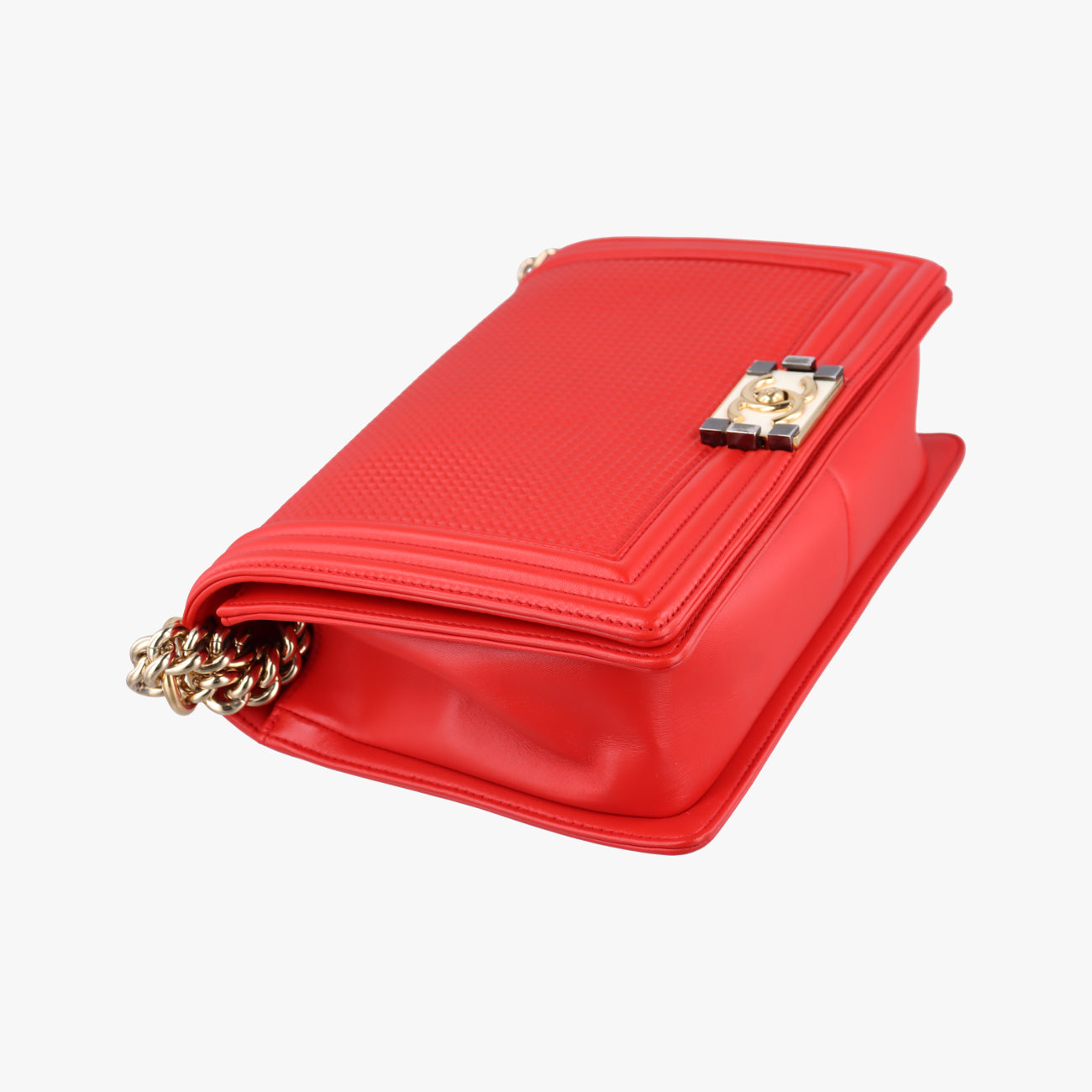 Secondhand Chanel BOY CHANEL Red lambskin A92096 shoulderbag | stylenewstar