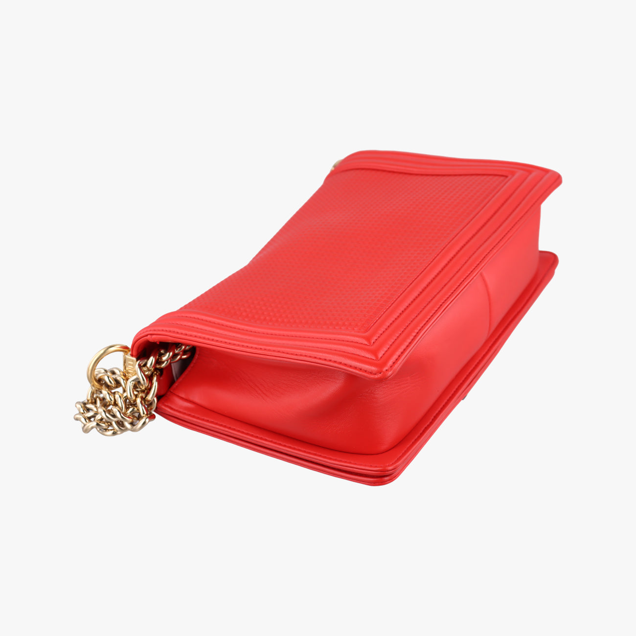 Secondhand Chanel BOY CHANEL Red lambskin A92096 shoulderbag | stylenewstar