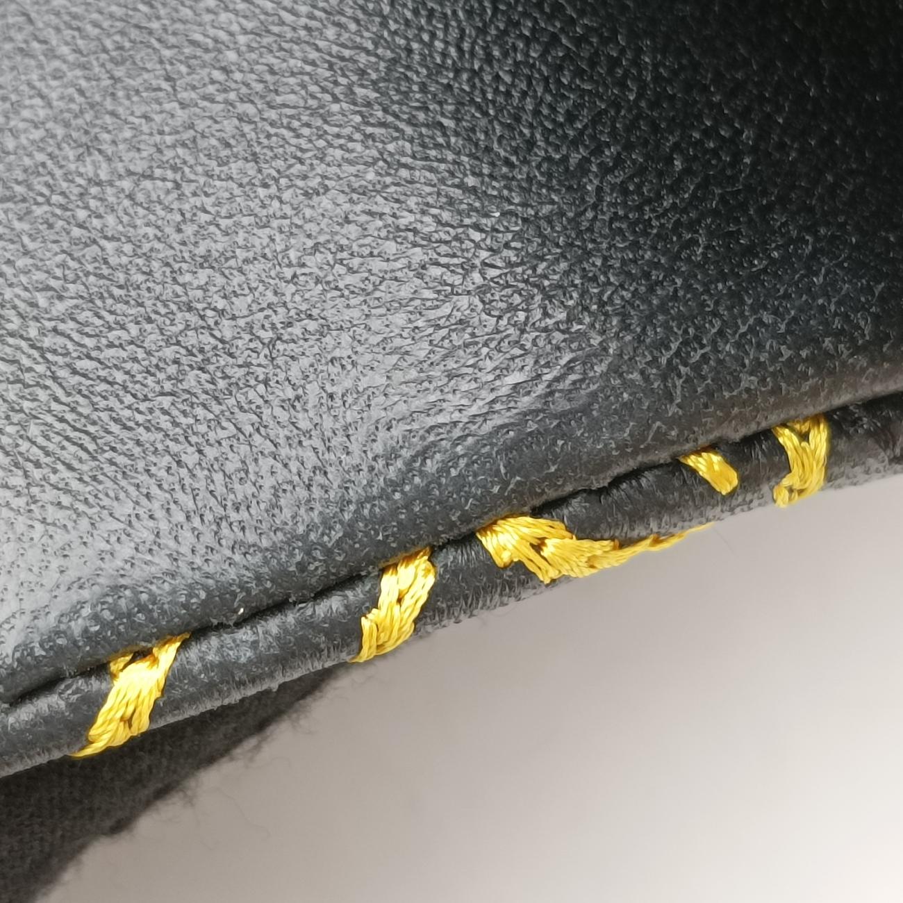 Secondhand VERSACE Barocco Floral Stitch Top Black×Yellow leather  handbag | stylenewstar