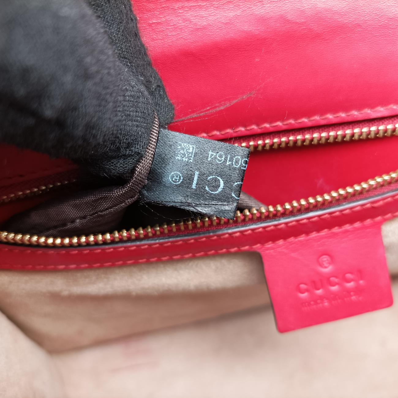 Pre-owned Gucci Sylvie Red×black Leather 421882 shoulderbag | stylenewstar