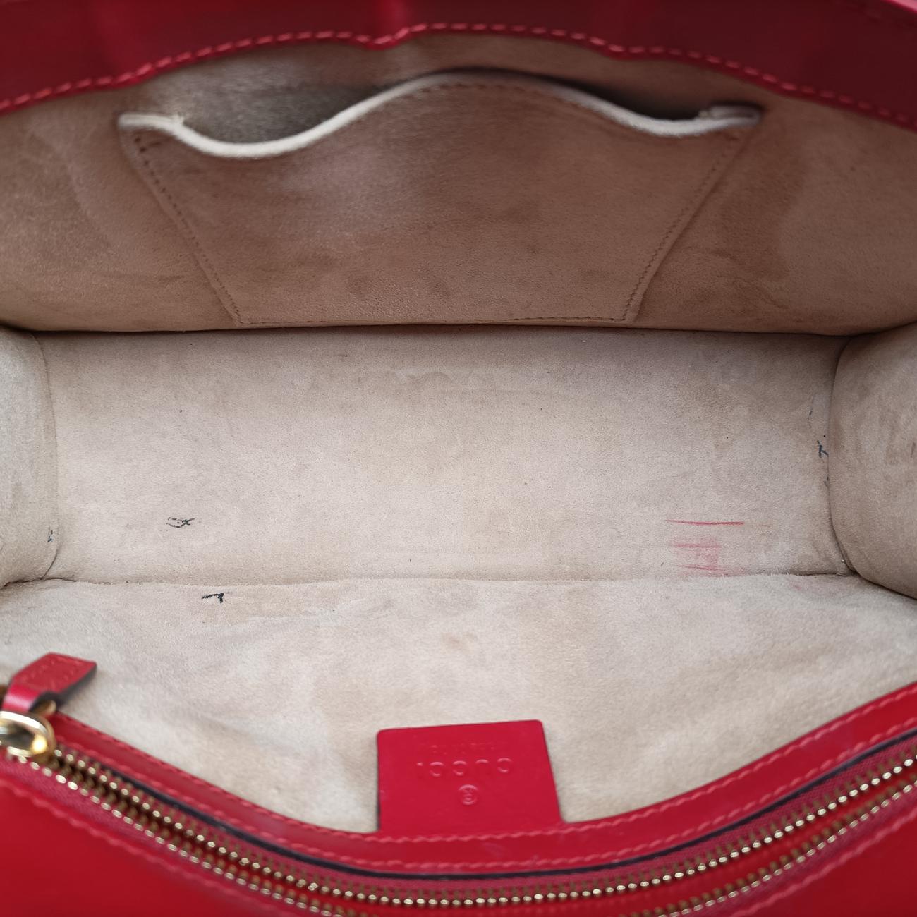 Pre-owned Gucci Sylvie Red×black Leather 421882 shoulderbag | stylenewstar