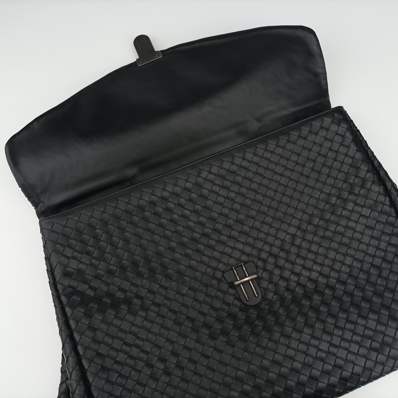 Pre-owned Bottega Veneta Intrecciato Black lambskin  handbag | stylenewstar