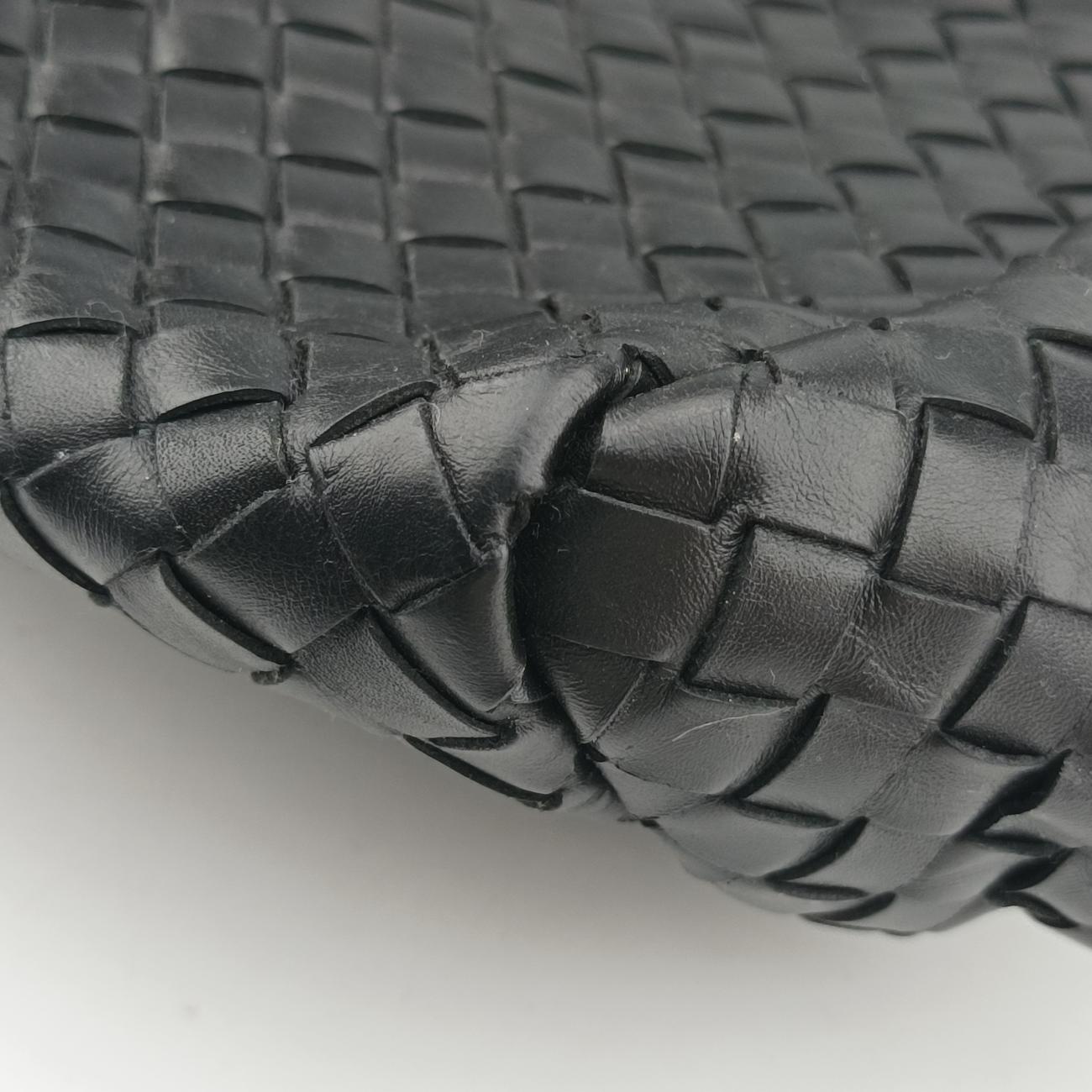 Pre-owned Bottega Veneta Intrecciato Black lambskin  handbag | stylenewstar