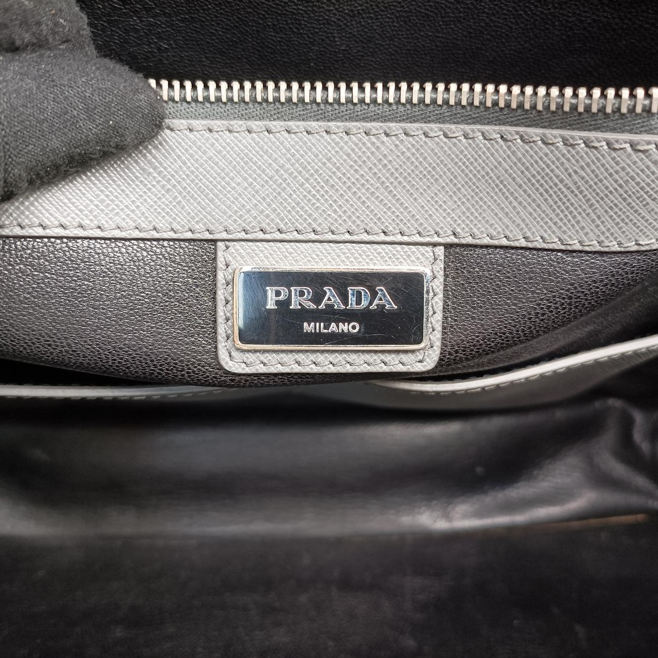Vintage Prada Triangle Logo Plate Grey Saffiano Leather  handbag | stylenewstar