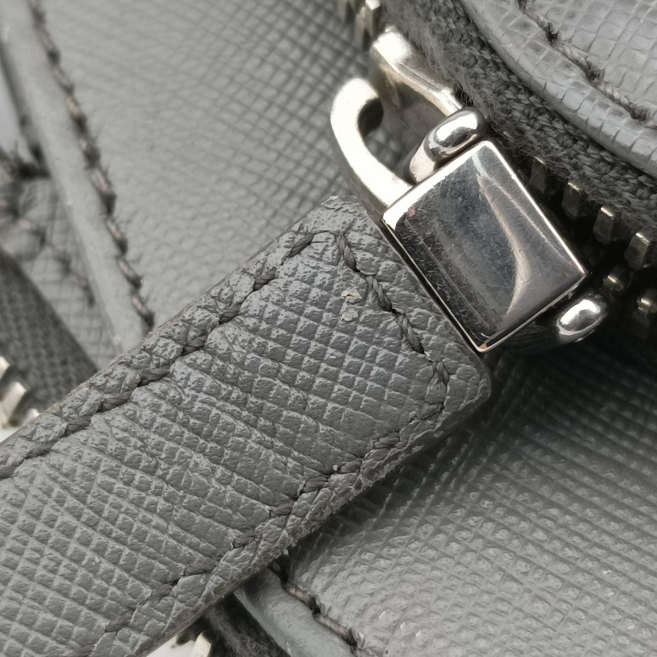 Vintage Prada Triangle Logo Plate Grey Saffiano Leather  handbag | stylenewstar