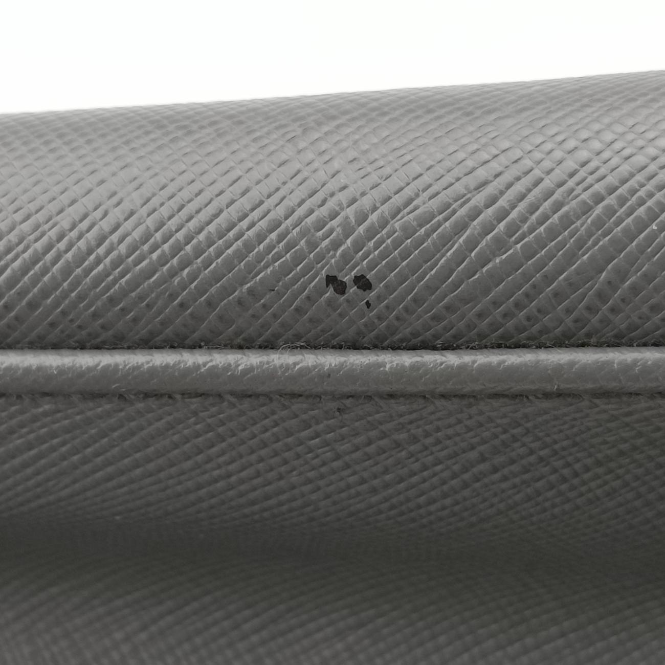 Vintage Prada Triangle Logo Plate Grey Saffiano Leather  handbag | stylenewstar