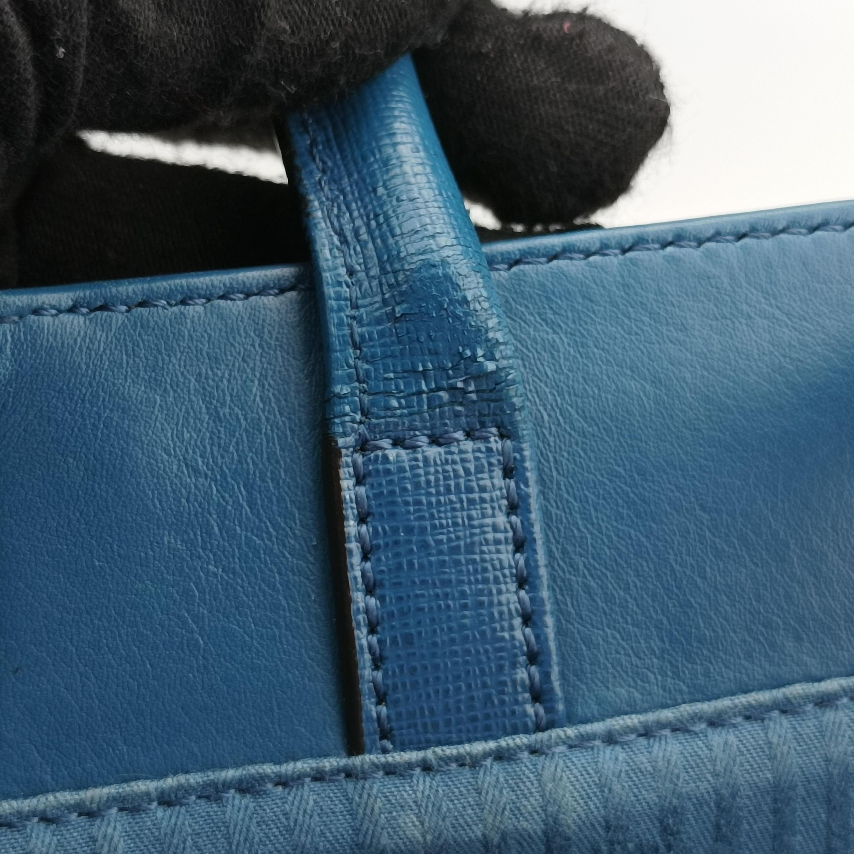 Pre-owned Fendi Petite 2 JOURS Blue Leather 8BH253 shoulderbag | stylenewstar