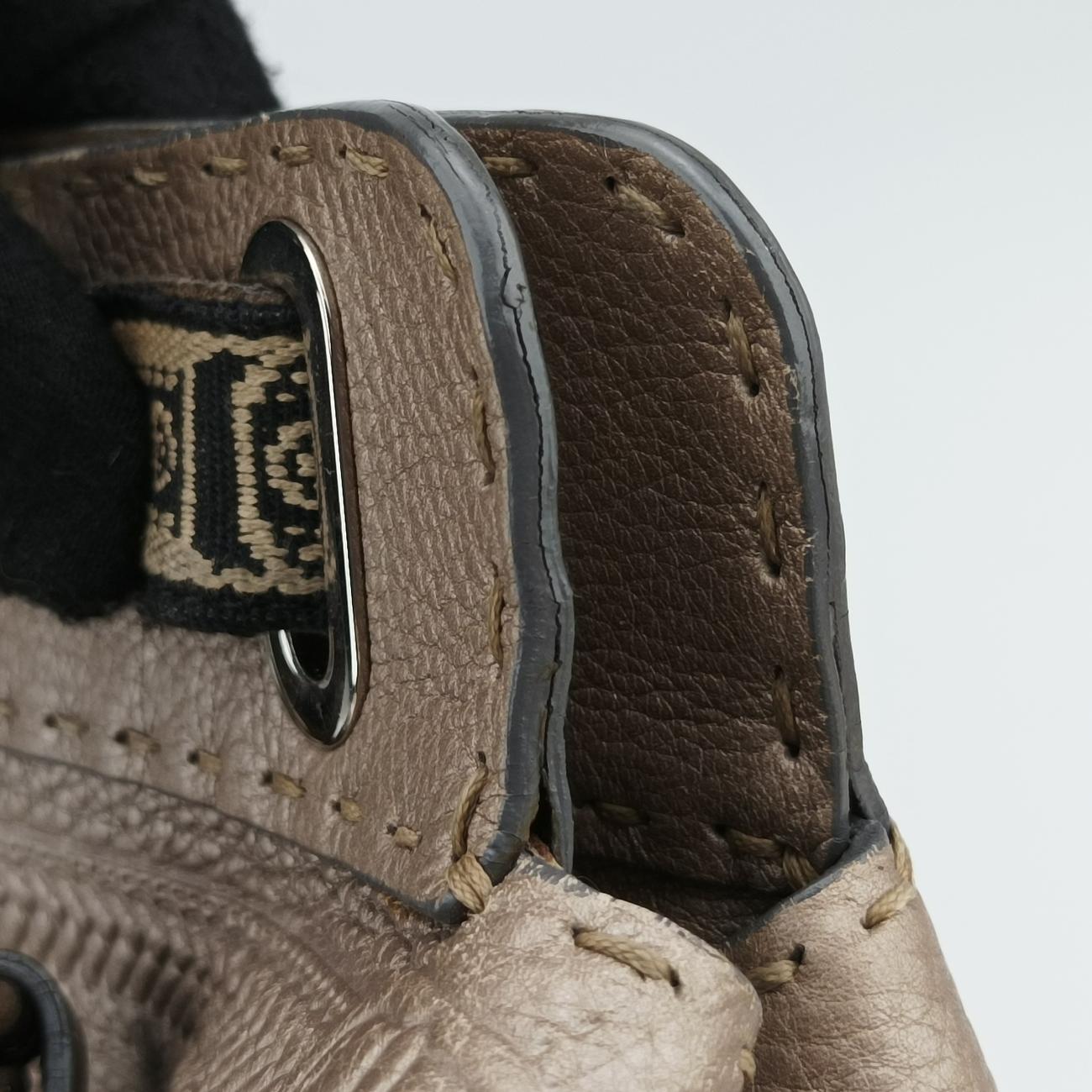 Pre-owned Fendi Selleria Horse Beige Leather 8BN156 shoulderbag | stylenewstar