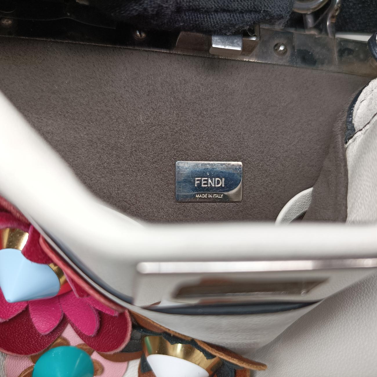 Secondhand Fendi Micro Peekaboo White×multicolor Leather 8M0355 shoulderbag | stylenewstar