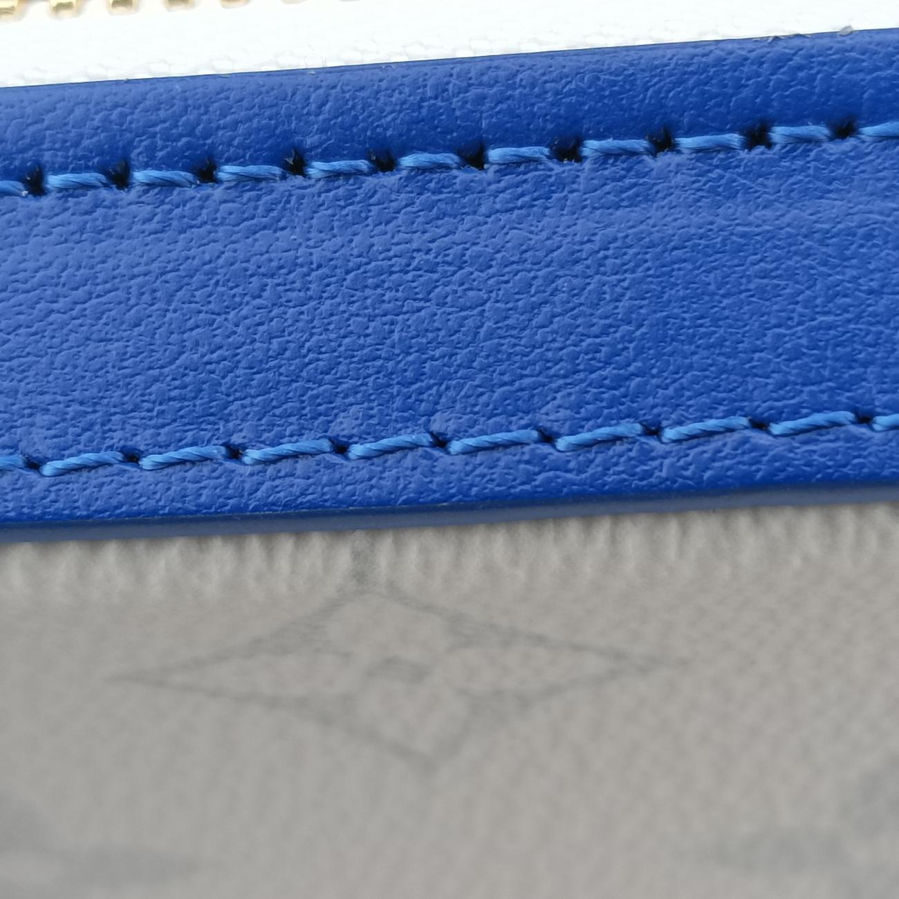 Pre-owned Louis Vuitton LV x NBA SOFT TRANK  PHONE BOX Antarctica x Red x White Monogram Canvas×calf leather M80101 shoulderbag | stylenewstar