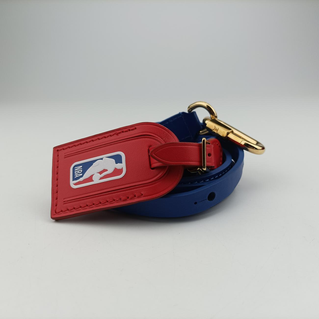 Pre-owned Louis Vuitton LV x NBA SOFT TRANK  PHONE BOX Antarctica x Red x White Monogram Canvas×calf leather M80101 shoulderbag | stylenewstar