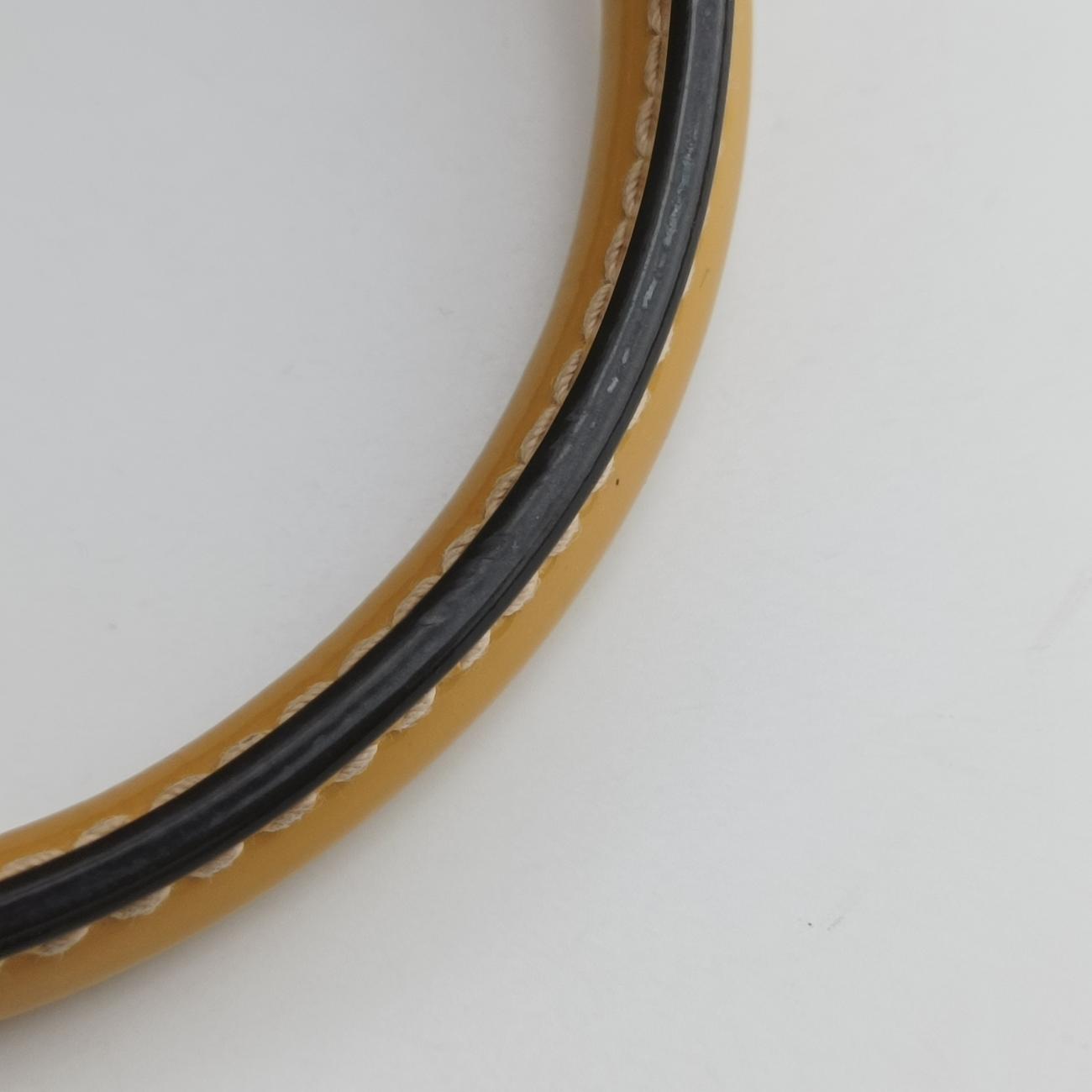 Pre-owned Louis Vuitton Montaigne MM Yellow Vernis M50169 shoulderbag | stylenewstar