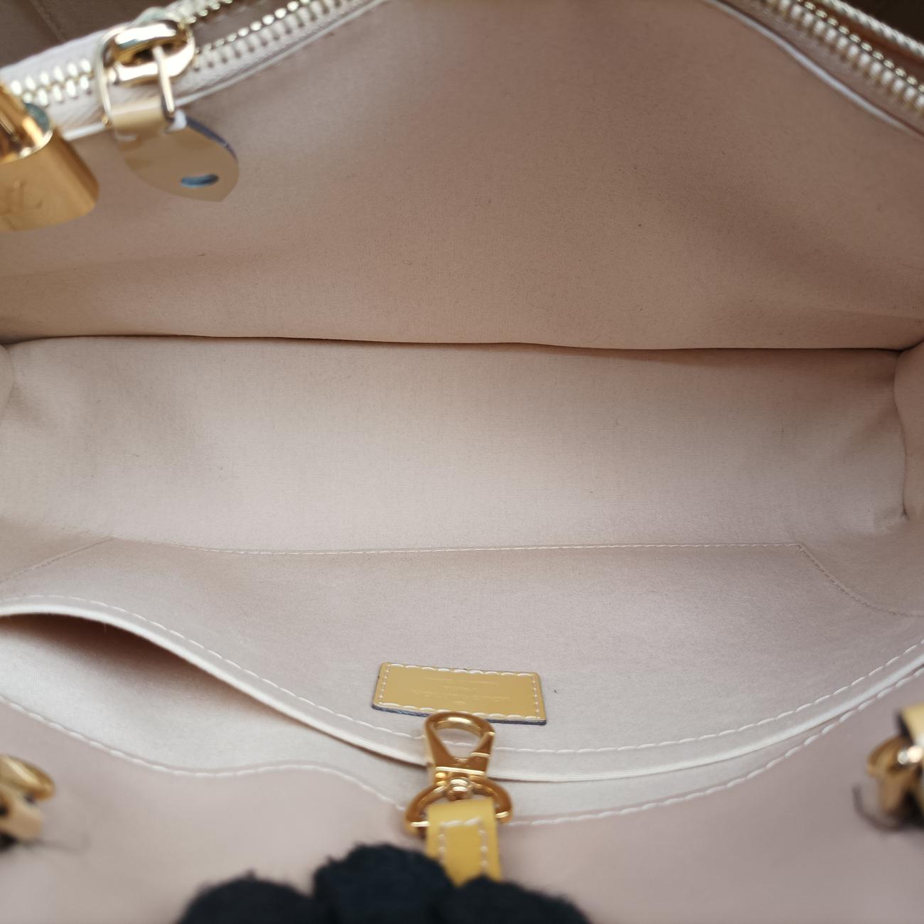 Pre-owned Louis Vuitton Montaigne MM Yellow Vernis M50169 shoulderbag | stylenewstar