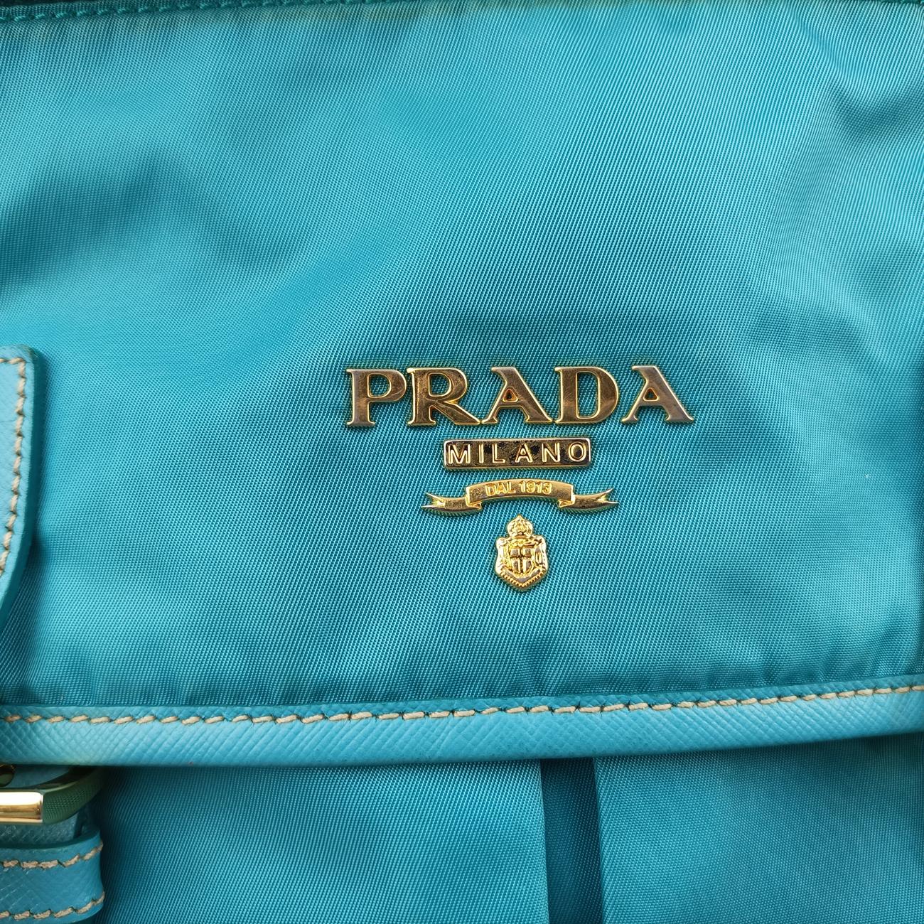 Pre-owned Prada buckle messenger Blue Nylon  shoulderbag | stylenewstar