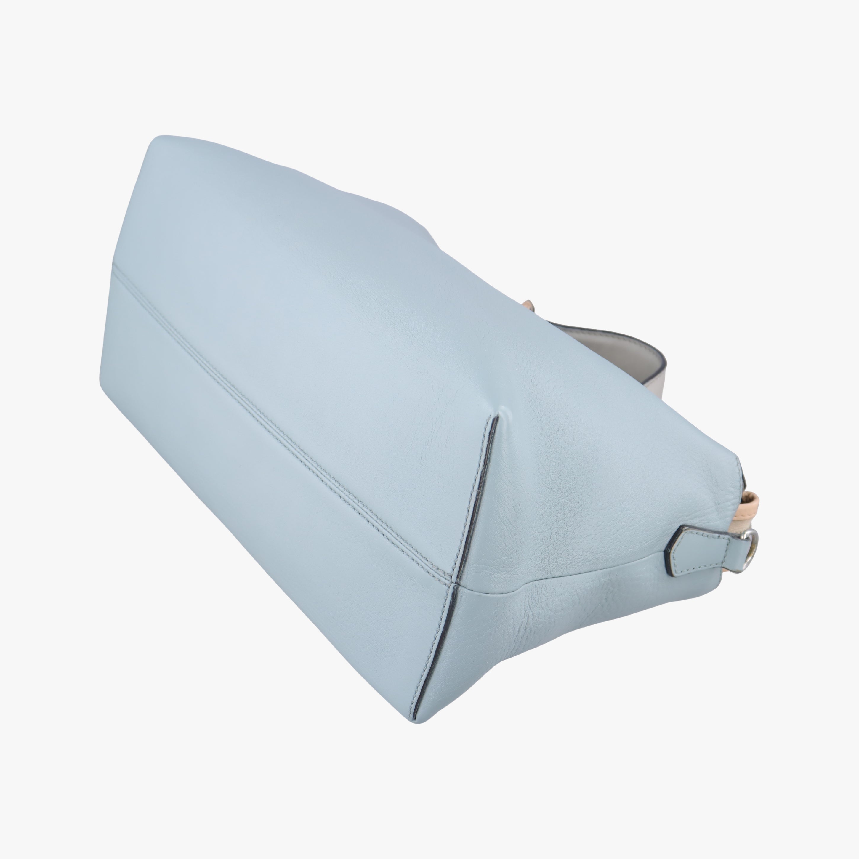 Secondhand Fendi Small By The Way Blue Leather 8BL125 shoulderbag | stylenewstar