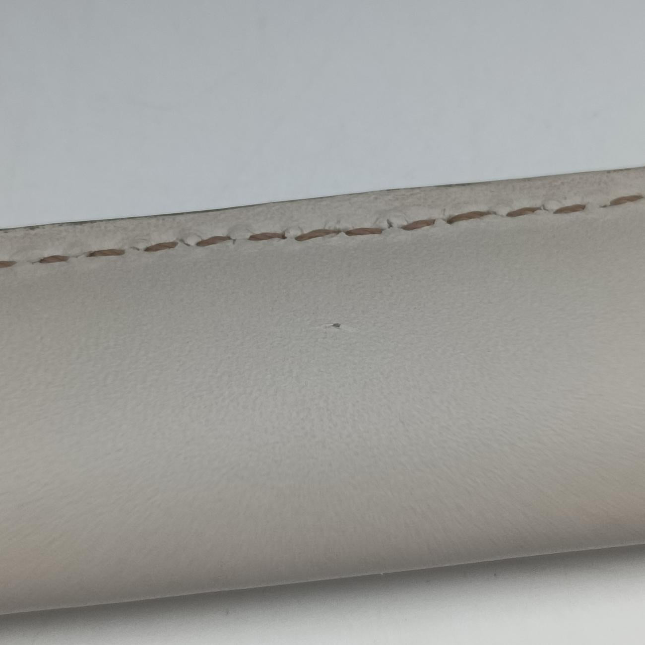 Pre-owned Fendi Shopper White Leather 7VA481 shoulderbag | stylenewstar