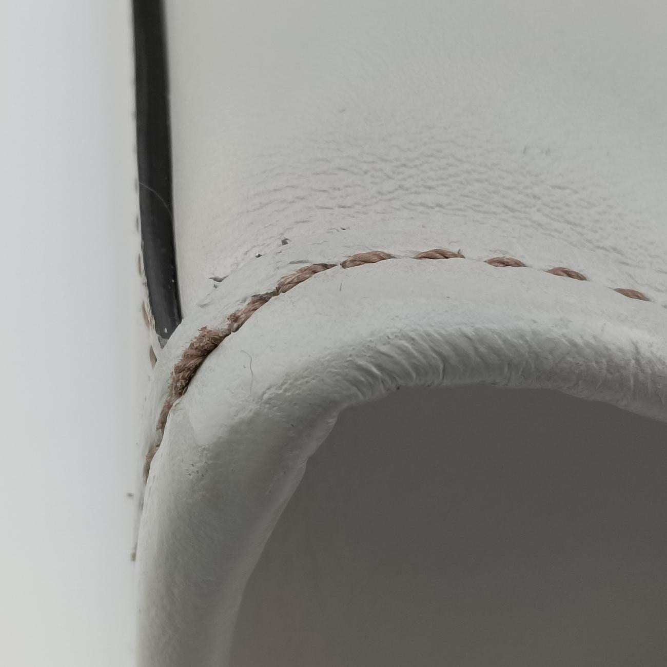 Pre-owned Fendi Shopper White Leather 7VA481 shoulderbag | stylenewstar