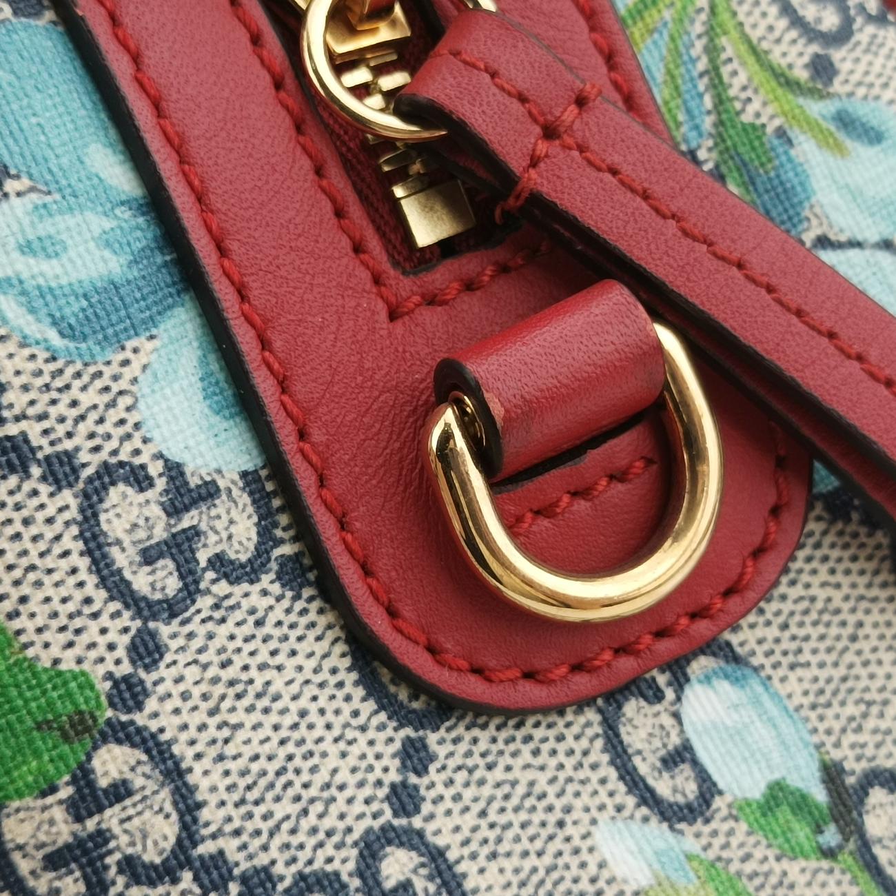 Vintage Gucci GG Blooms beige×blue×Multicolour PVC coated canvas 546314 shoulderbag | stylenewstar