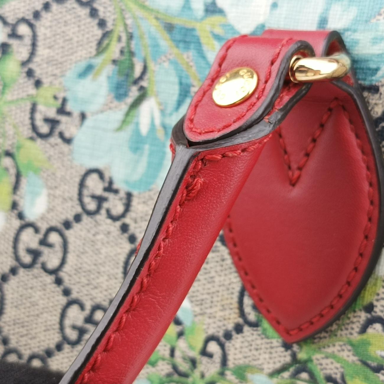 Vintage Gucci GG Blooms beige×blue×Multicolour PVC coated canvas 546314 shoulderbag | stylenewstar