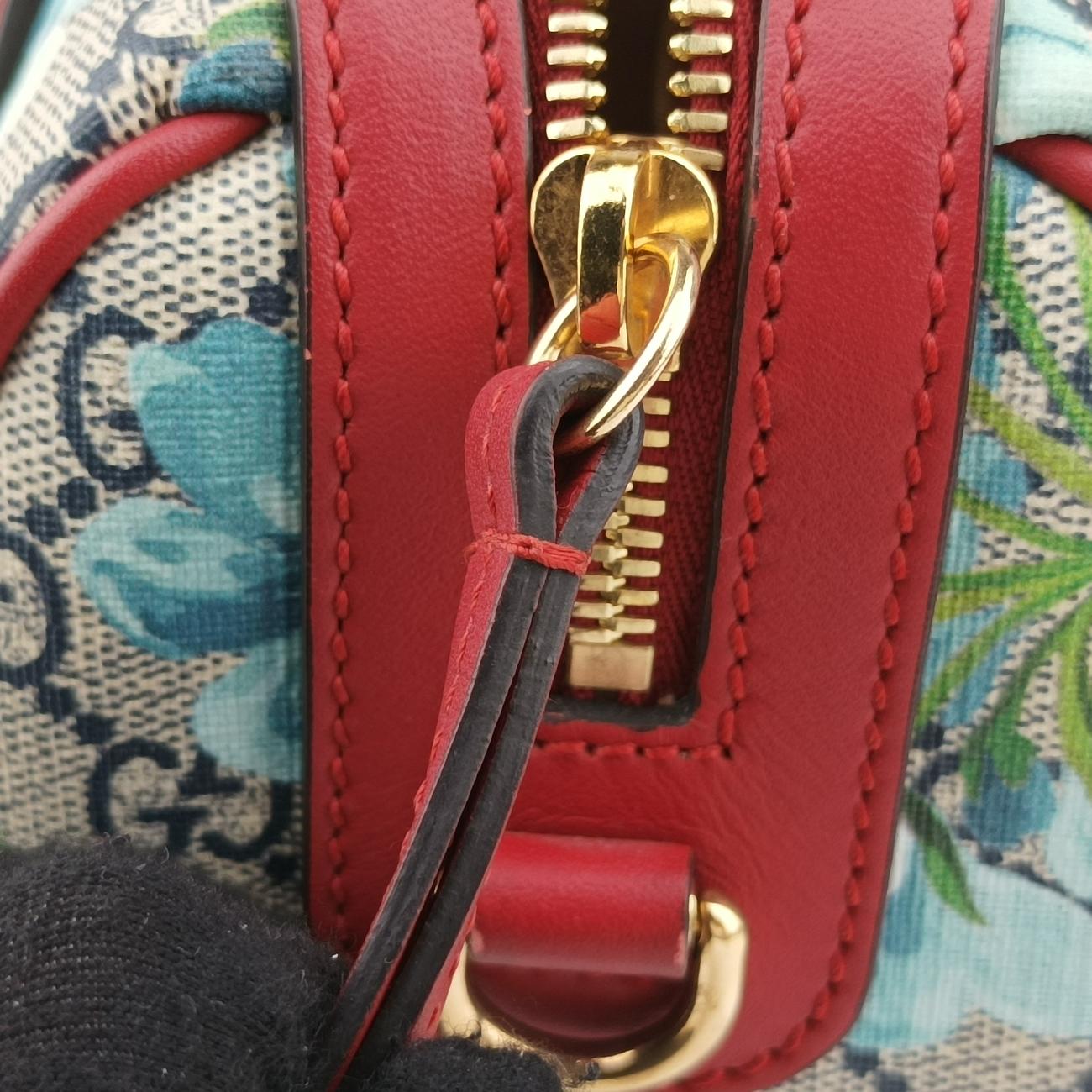 Vintage Gucci GG Blooms beige×blue×Multicolour PVC coated canvas 546314 shoulderbag | stylenewstar