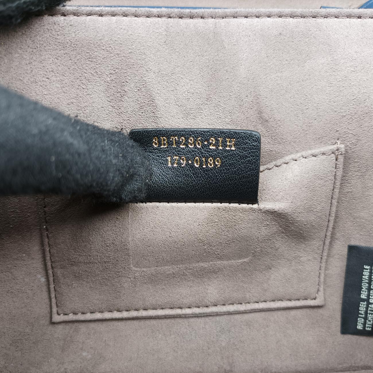 Vintage Fendi KAN I F Navy Leather 8BT286 shoulderbag | stylenewstar