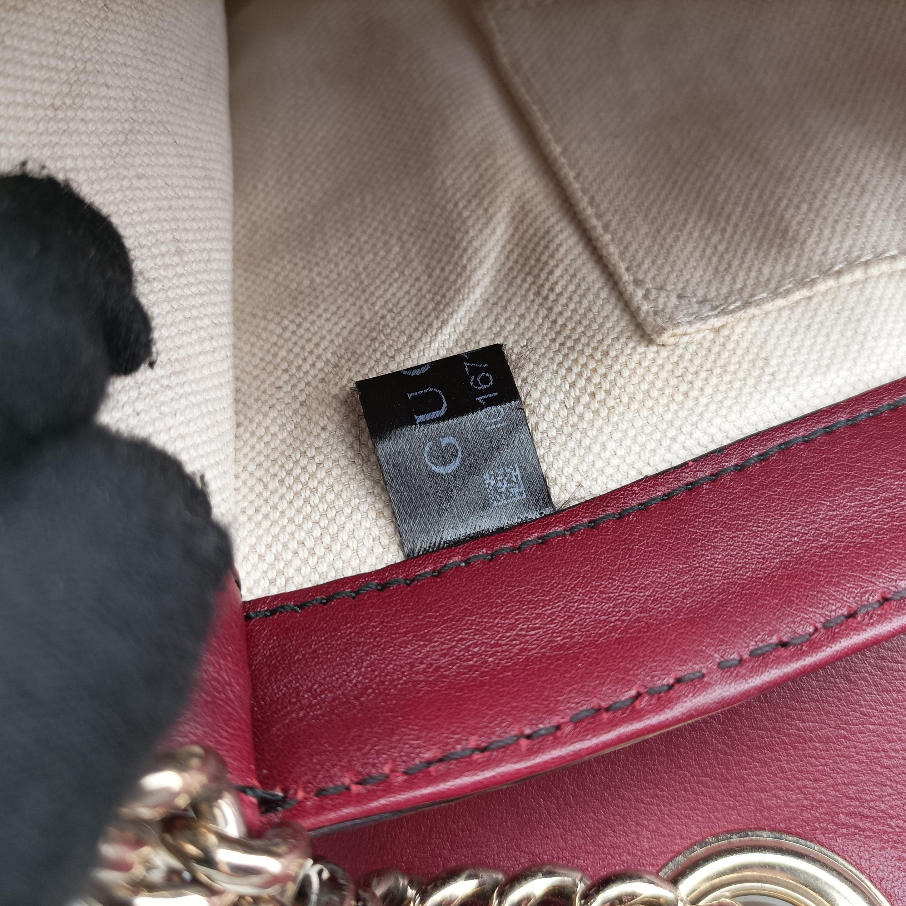 Pre-owned Gucci Emily Red Leather 295402 shoulderbag | stylenewstar