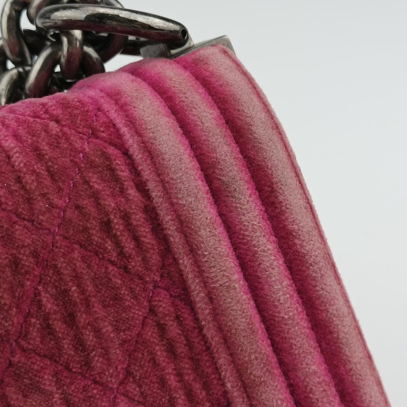 Pre-owned Chanel BOY CHANEL Purple velour A67416 shoulderbag | stylenewstar