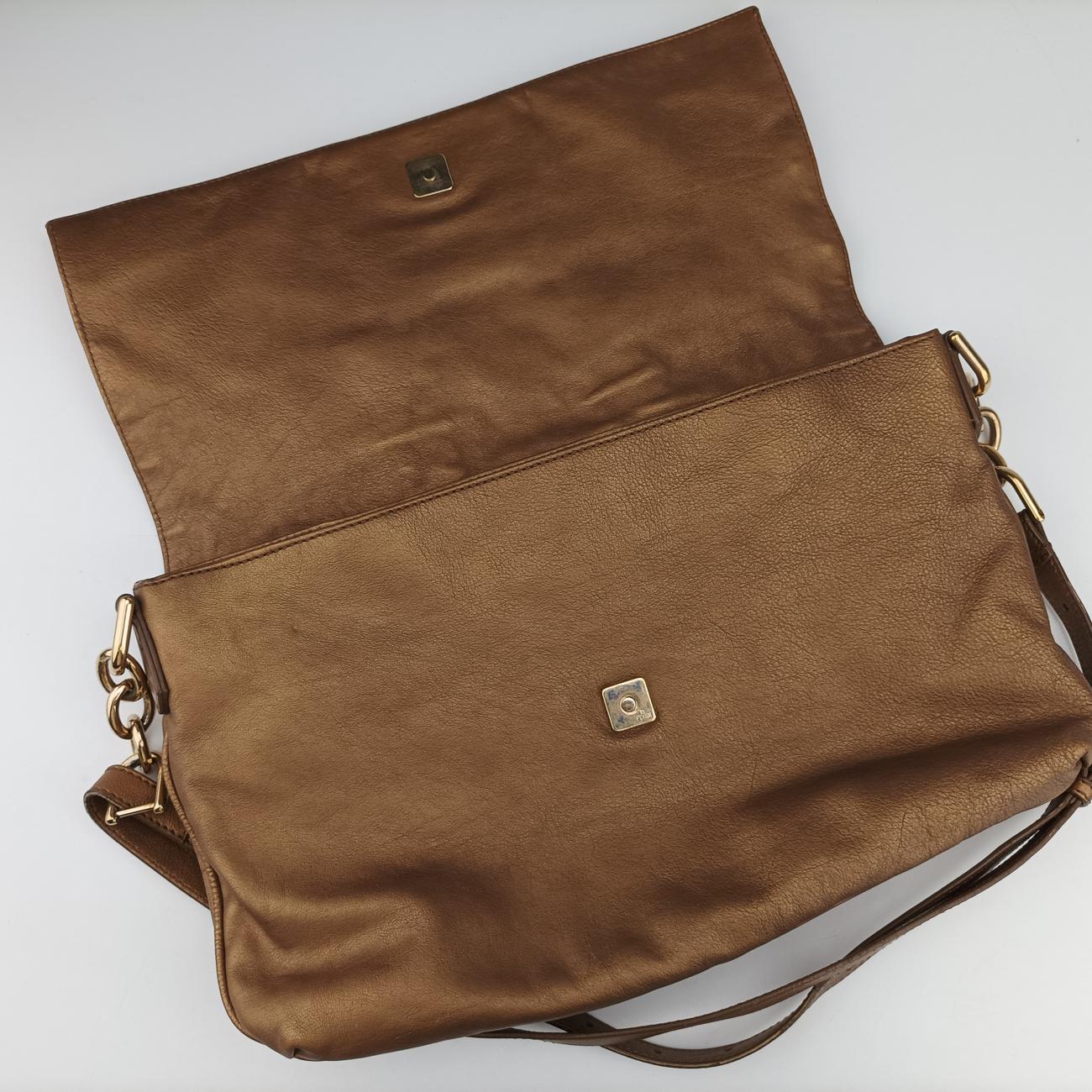 Secondhand Fendi Mia Flap Golden Leather 8BT163 shoulderbag | stylenewstar