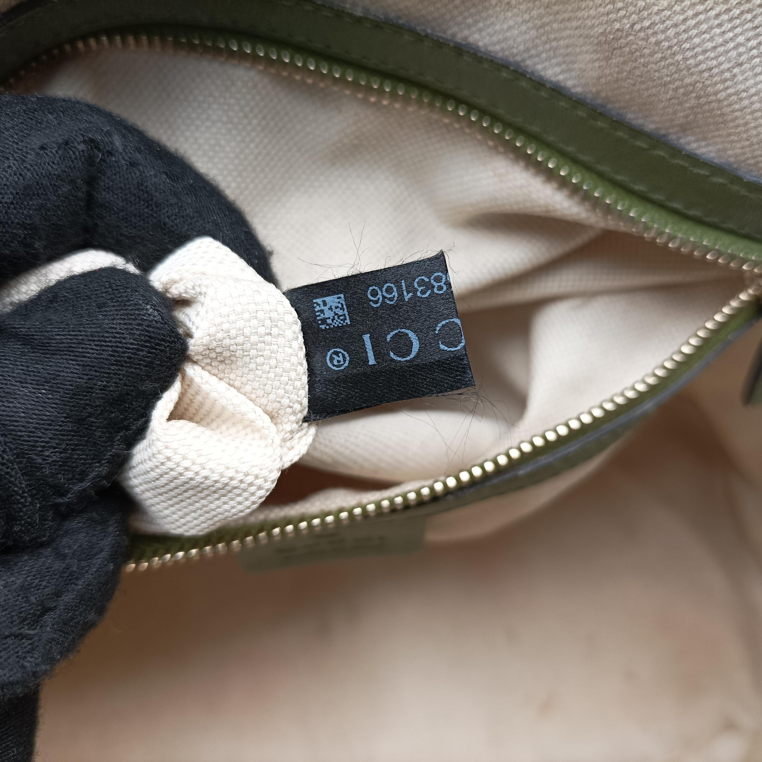 Vintage Gucci Microguccissima Green Leather 309617 handbag | stylenewstar