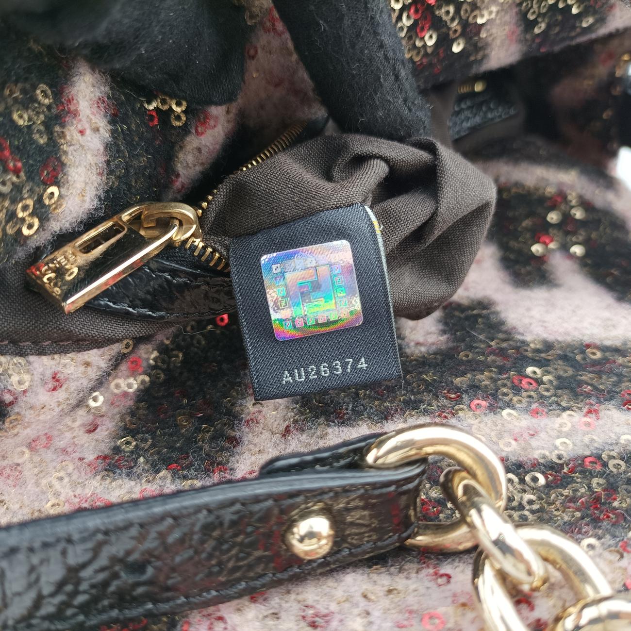 Pre-owned Fendi Zucchino Baguette Multicolour sequins 8BR003 shoulderbag | stylenewstar