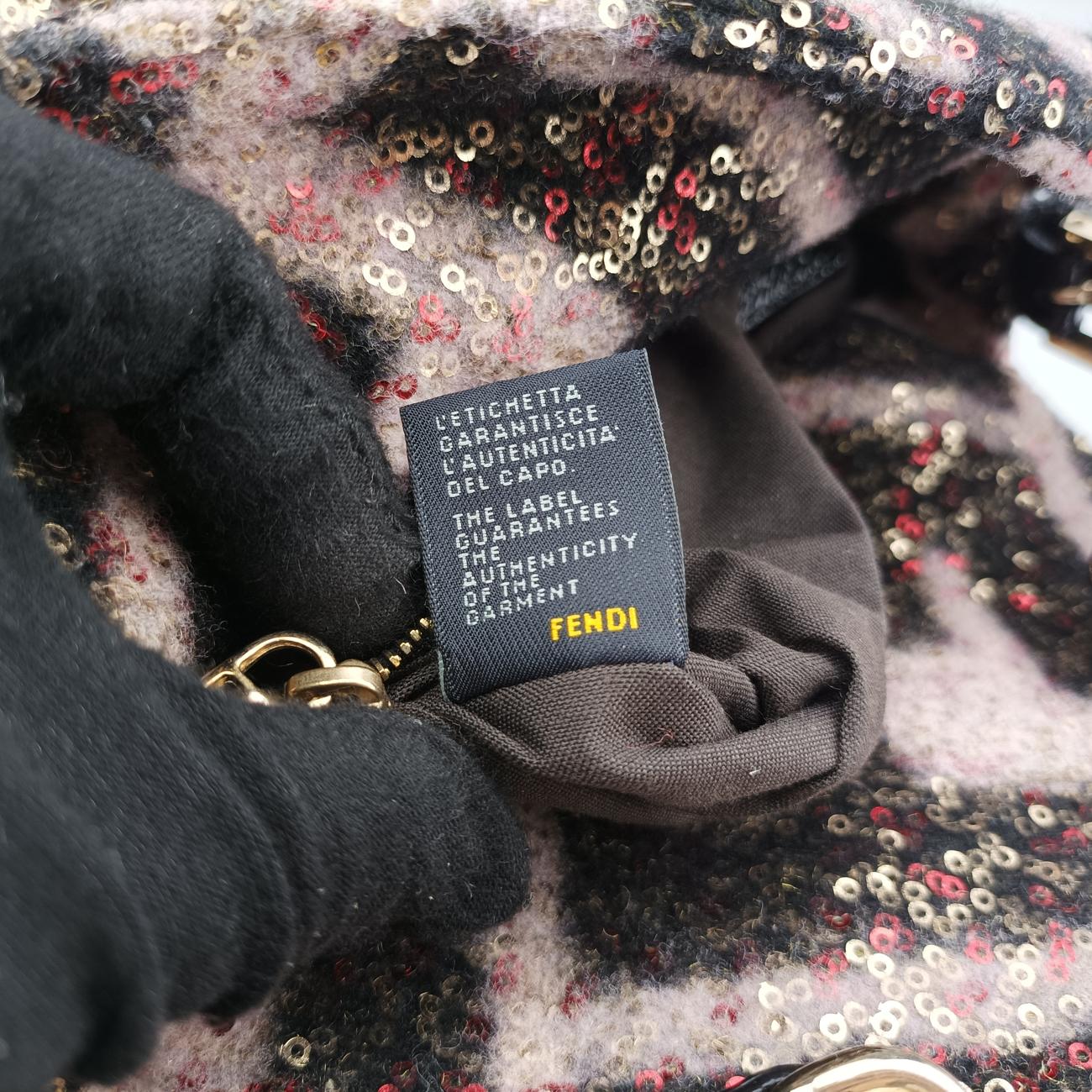 Pre-owned Fendi Zucchino Baguette Multicolour sequins 8BR003 shoulderbag | stylenewstar