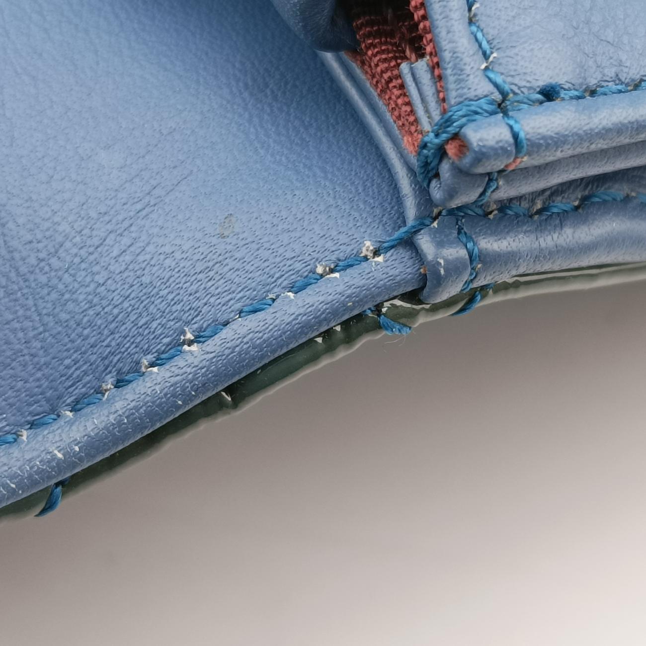 Secondhand Chanel Matelasse coco mark Blue Patent A92534 shoulderbag | stylenewstar