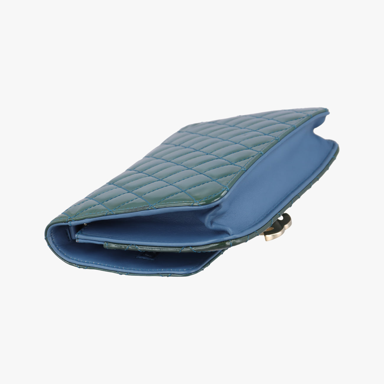 Secondhand Chanel Matelasse coco mark Blue Patent A92534 shoulderbag | stylenewstar