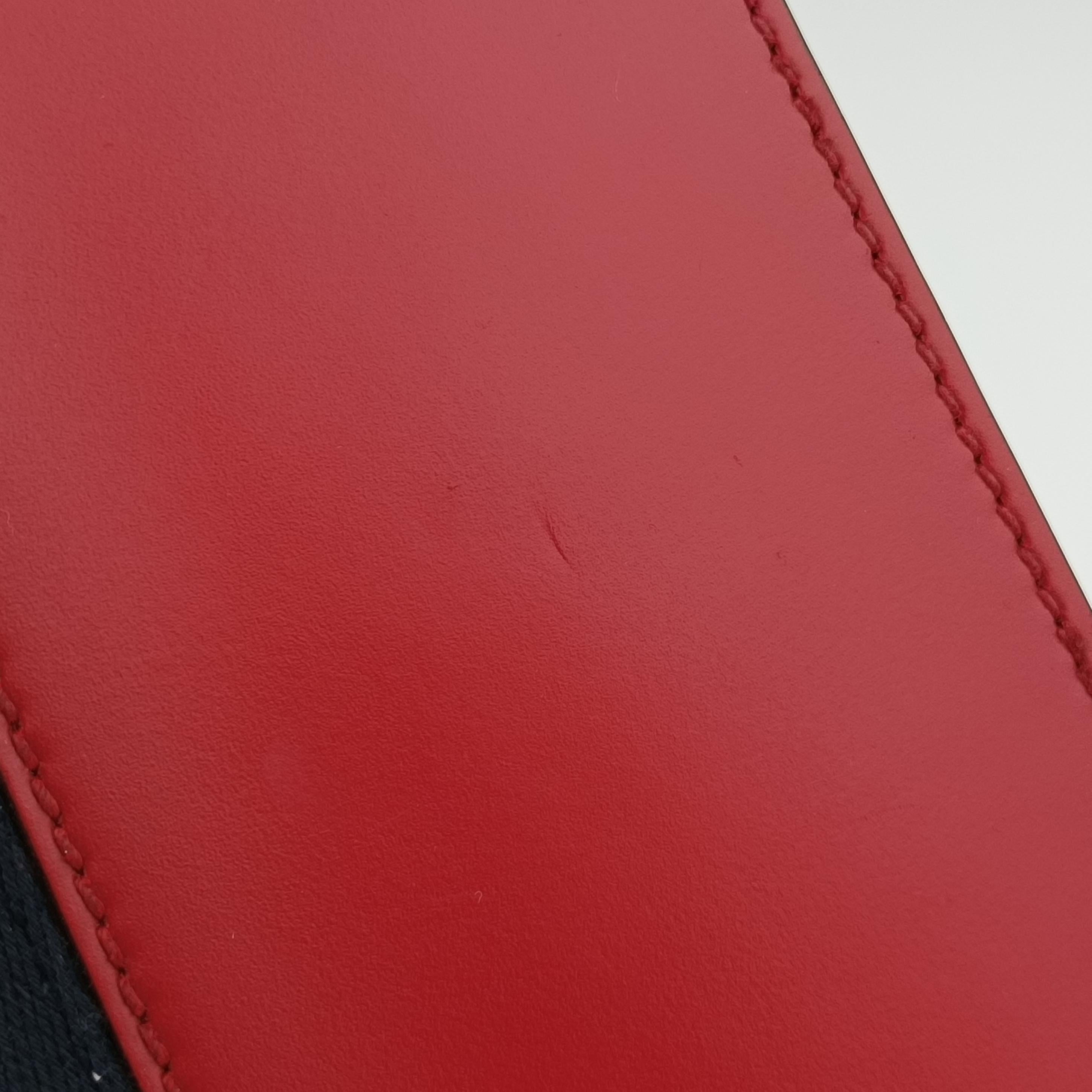 Vintage Gucci Sylvie Red×navy Leather 421882 shoulderbag | stylenewstar