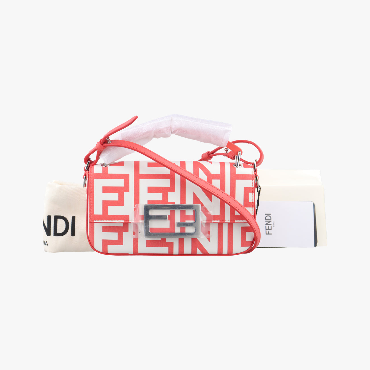 Pre-owned Fendi BAGUETTE Red×white Leather 7AS142 shoulderbag | stylenewstar