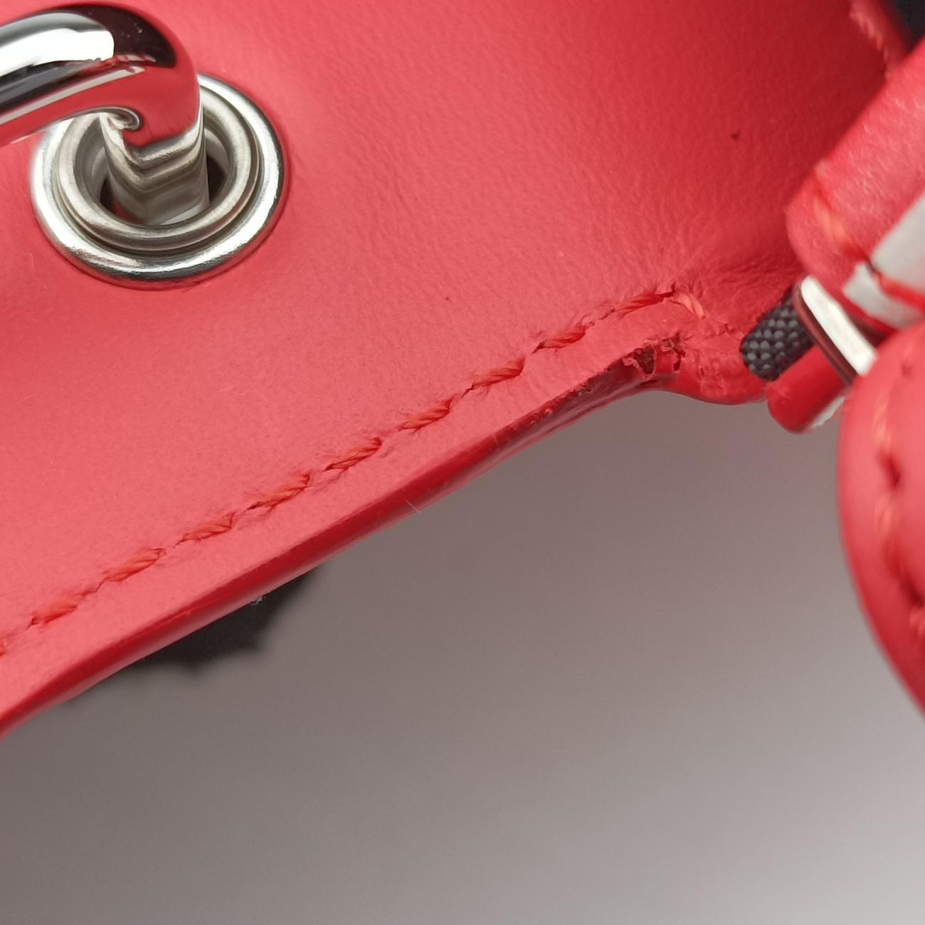 Pre-owned Fendi BAGUETTE Red×white Leather 7AS142 shoulderbag | stylenewstar