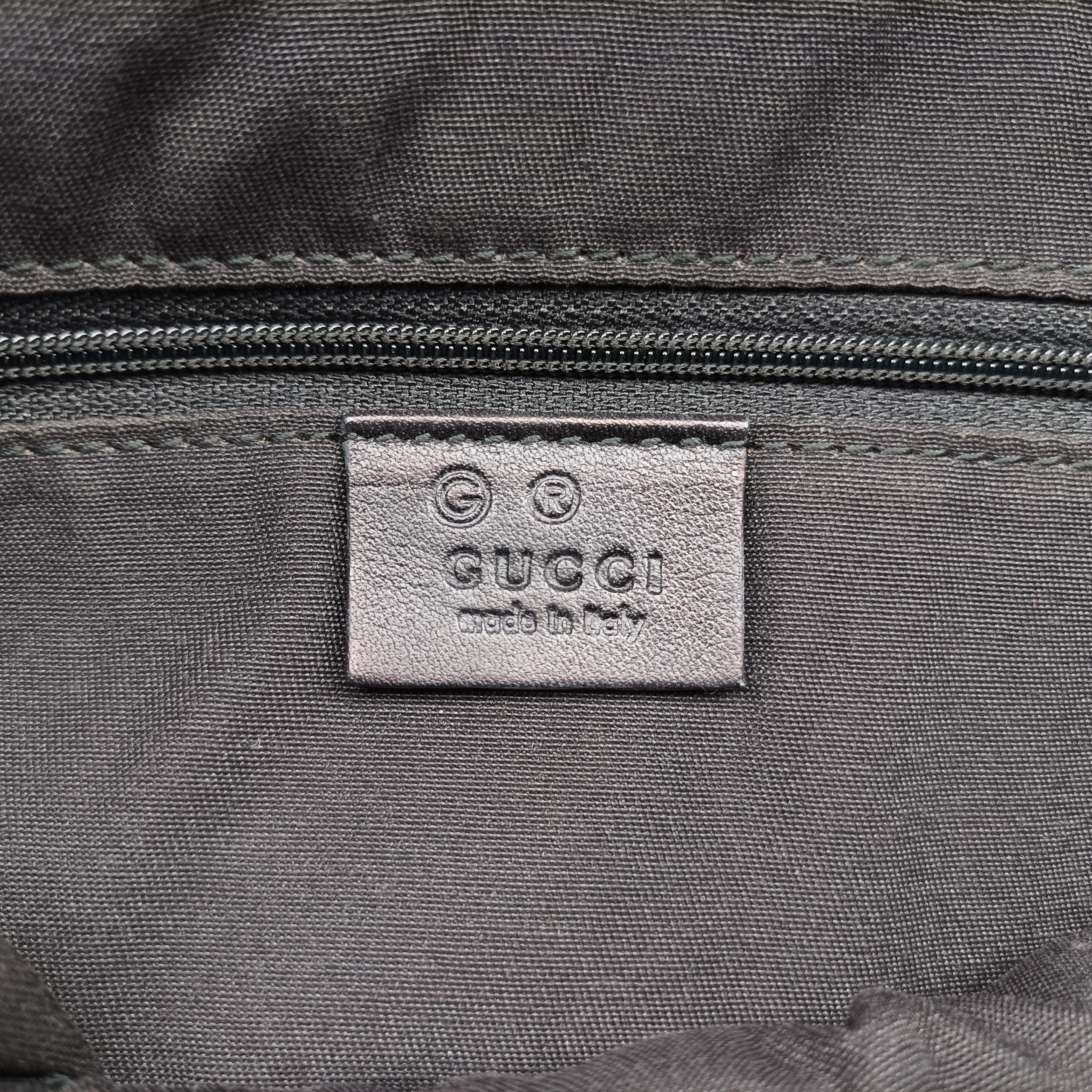 Vintage Gucci Horsebit pattern studs Black Leather 286304 handbag | stylenewstar